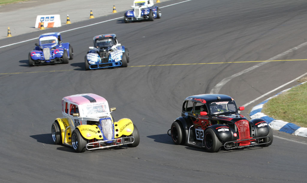 På vej op gennem feltet.
(Foto: Motorsporten.dk)